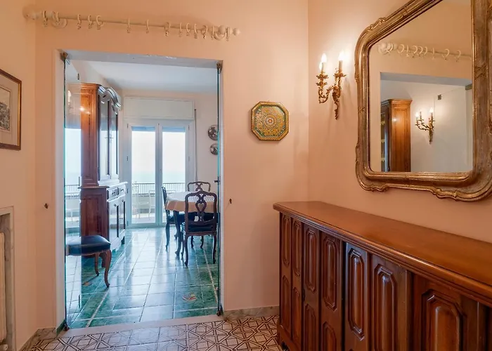 Le Ginestre - Sea View - 3 Bedrooms - Parking * Sanremo